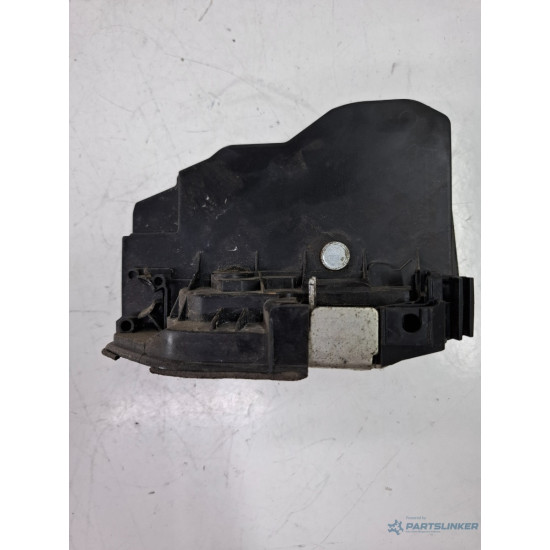 Broasca usa dreapta spate BMW X5 II E70 2006 - 2013, BMW 5 VI Touring F11 2009 - >, BMW 5 F10 2009 - 2016, BMW X3 E83N 2003 - 2011, BMW 1 E81 2006 - 2012 7202148