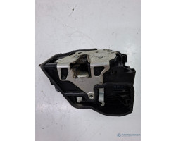 Broasca usa dreapta spate BMW X5 II E70 2006 - 2013, BMW 5 VI Touring F11 2009 - >, BMW 5 F10 2009 - 2016, BMW X3 E83N 2003 - 2011, BMW 1 E81 2006 - 2012 7202148