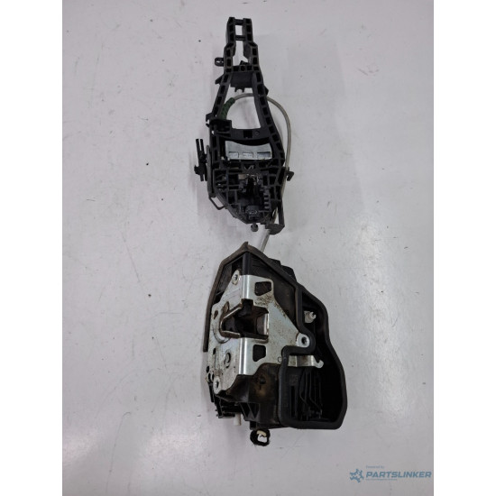 Broasca usa dreapta fata BMW 3 VI Touring F31 2011 - >, BMW 5 VI Touring F11 2009 - >, BMW 5 F10 2009 - 2016, BMW 3 VI F30, F80 2011 - 2018 053702