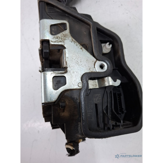 Broasca usa dreapta fata BMW 3 VI Touring F31 2011 - >, BMW 5 VI Touring F11 2009 - >, BMW 5 F10 2009 - 2016, BMW 3 VI F30, F80 2011 - 2018 053702