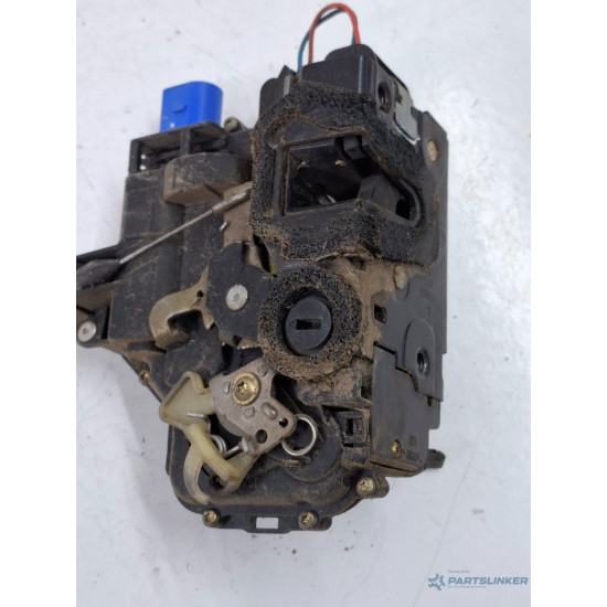 Broasca usa stanga spate SEAT IBIZA IV 6L1 2002 - 2009, SEAT CORDOBA III 6L2 2002 - 2009, VOLKSWAGEN POLO 9N_ 2001 - 2012, SKODA FABIA 6Y2 1999 - 2008 3b4839015ag
