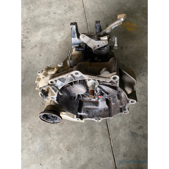 Cutie de viteze manuala 5 trepte VOLKSWAGEN POLO 9N_ 2001 - 2012 1.4 16V AUB, BBZ, SKODA FABIA 6Y2 1999 - 2008 1.4 16V AUB, BBZ 02t301103