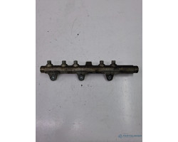 Rampa injectoare ALFA ROMEO 147 937_ 2000 - 2010 0445214016