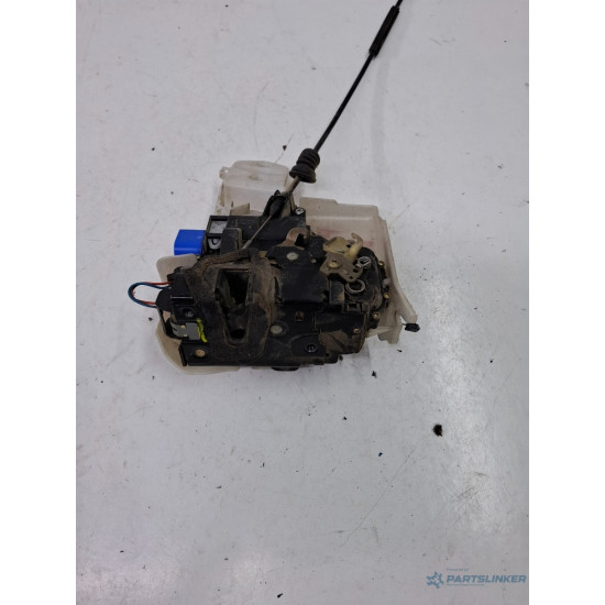 Broasca usa dreapta fata VOLKSWAGEN POLO 9N_ 2001 - 2012