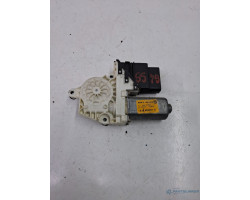 Motoras geam pivotant stanga spate VOLKSWAGEN GOLF IV 1J1 1997 - 2007