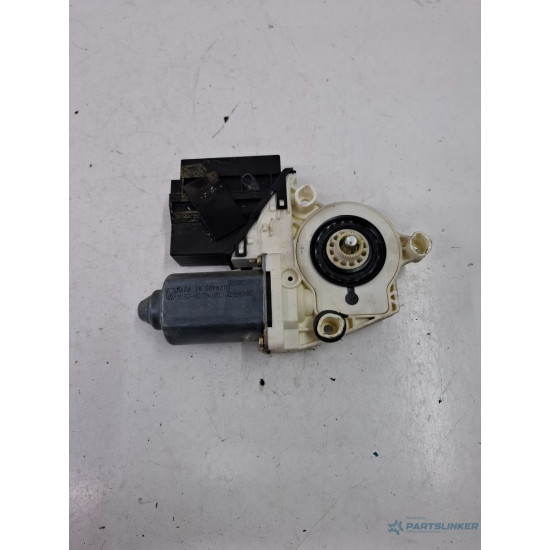 Motoras geam pivotant stanga fata SKODA OCTAVIA 1U2 1996 - 2010