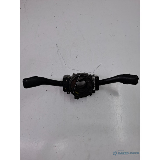 Maneta stergatoare lampa de semnalizare VOLKSWAGEN GOLF IV 1J1 1997 - 2007