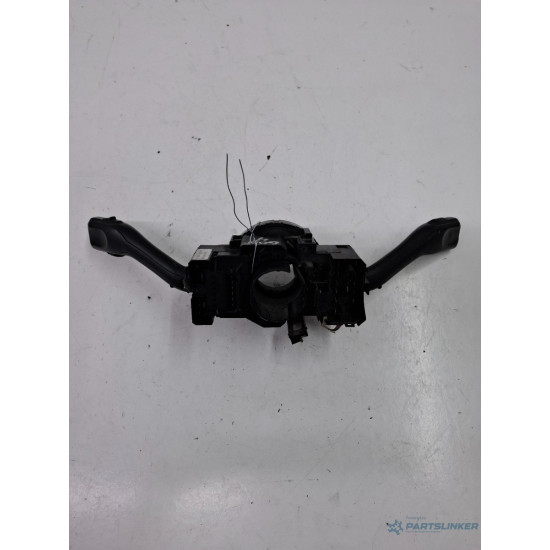 Maneta stergatoare lampa de semnalizare VOLKSWAGEN GOLF IV 1J1 1997 - 2007