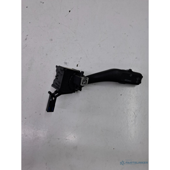 Maneta actionare stergatoare VOLKSWAGEN GOLF V 1K1 2003 - 2009