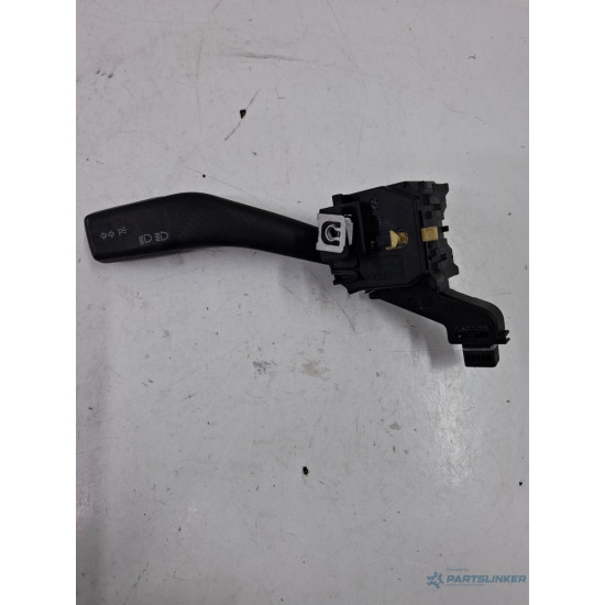 Maneta indicatoare de semnalizare VOLKSWAGEN GOLF PLUS 5M1, 521 2004 - 2013, AUDI A3 II 8P1 2003 - 2013, VOLKSWAGEN TOURAN 1T1, 1T2 2003 - 2010, VOLKSWAGEN GOLF V 1K1 2003 - 2009 1K0953513
