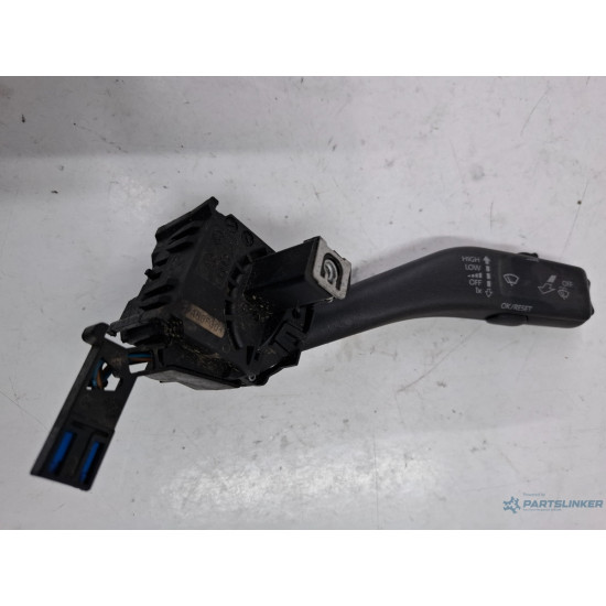 Maneta actionare stergatoare VOLKSWAGEN GOLF PLUS 5M1, 521 2004 - 2013, VOLKSWAGEN TOURAN 1T1, 1T2 2003 - 2010, VOLKSWAGEN GOLF V 1K1 2003 - 2009 1k0953519L