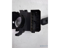 Maneta indicatoare de semnalizare VOLKSWAGEN GOLF IV 1J1 1997 - 2007 8l0953513G
