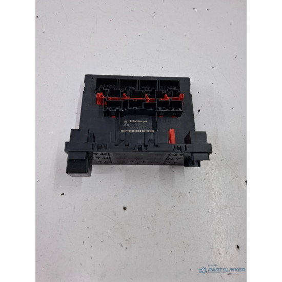 Modul de confort VOLKSWAGEN PASSAT Variant 3B6 2000 - 2005 3c0937049