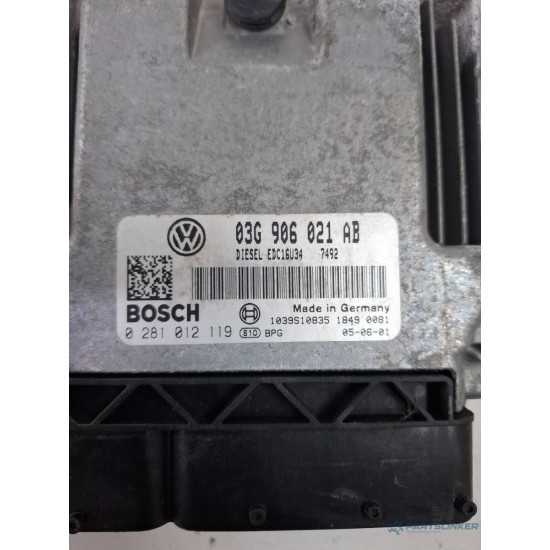 ECU modul/unitate de control motor VOLKSWAGEN PASSAT Variant 3B6 2000 - 2005 03g906021