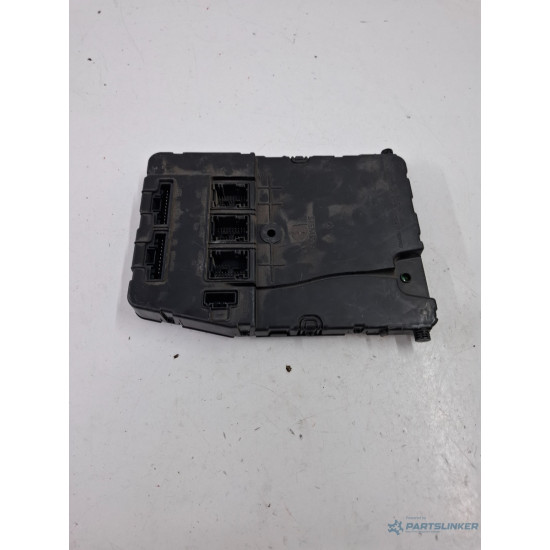 Modul de confort RENAULT MEGANE II BM0/1_, CM0/1_ 2001 - 2012 8200309690