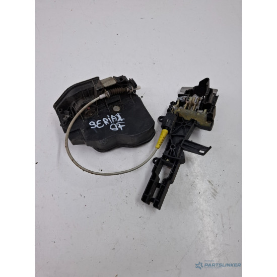 Broasca usa stanga fata BMW 1 E87 2003 - 2013