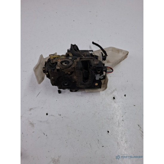 Broasca usa stanga spate VOLKSWAGEN POLO 9N_ 2001 - 2012