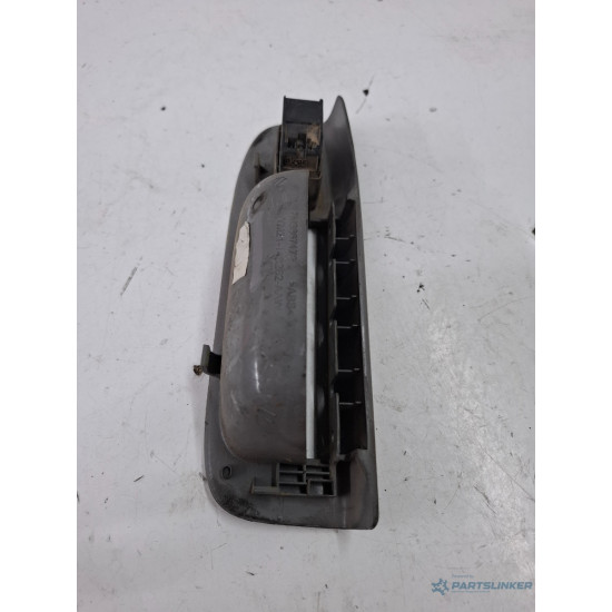 Butoane geamuri electrice dreapta spate VOLKSWAGEN SHARAN 7M8, 7M9, 7M6 1995 - 2010