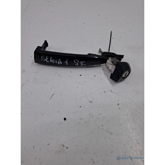 Maner exterior portiera fata stanga BMW 1 E87 2003 - 2013