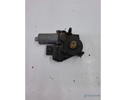 Motoras geam pivotant dreapta fata AUDI A6 II 4B2, 4B4, C5 1997 - 2005