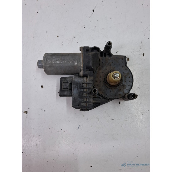 Motoras geam pivotant stanga spate AUDI A6 II 4B2, 4B4, C5 1997 - 2005