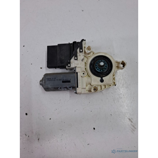 Motoras geam pivotant stanga spate VOLKSWAGEN GOLF V 1K1 2003 - 2009