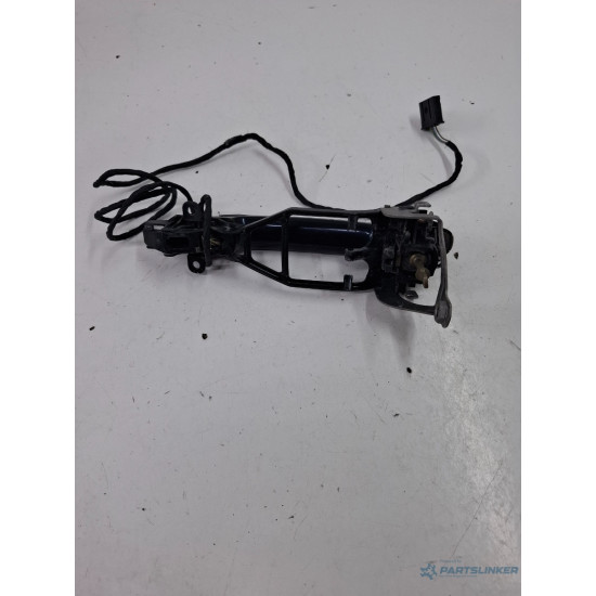 Maner exterior portiera fata stanga VOLKSWAGEN PHAETON 3D_ 2002 - 2016