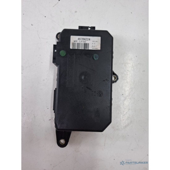 Modul/unitate de control portiera dreapta fata FIAT STILO 192_ 2001 - 2010