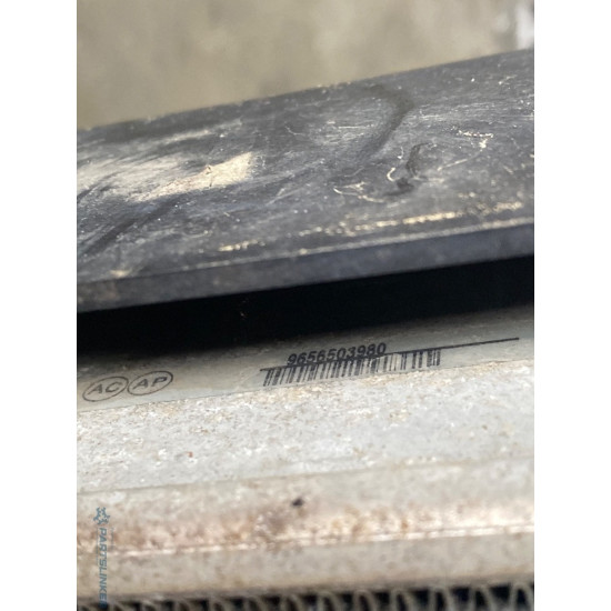 Radiator intercooler PEUGEOT 207 WA_, WC_ 2006 - >, CITROËN C4 I LC_ 2004 - 2013, FORD FOCUS II DA_, HCP, DP 2004 - 2013