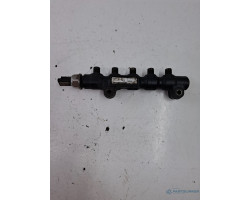 Rampa injectoare  FORD FIESTA V JH_, JD_ 2001 - 2010 TDCi F6JA, F6JB, FORD FOCUS II DA_, HCP, DP 2004 - 2013 1.6 TDCi G8DA, G8DB, G8DD, G8DE, G8DF 9654592680