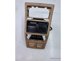 Alte piese consola centrala (tunel) spate MERCEDES-BENZ M-CLASS W163 1998 - 2005 ML 270 CDI OM 612.963