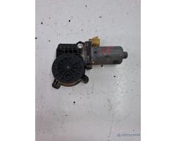 Motoras geam pivotant stanga fata MERCEDES-BENZ M-CLASS W163 1998 - 2005 ML 270 CDI OM 612.963