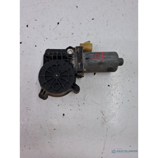 Motoras geam pivotant stanga fata MERCEDES-BENZ M-CLASS W163 1998 - 2005 ML 270 CDI OM 612.963