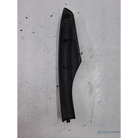 Ornament plafon dreapta MERCEDES-BENZ M-CLASS W163 1998 - 2005 ML 270 CDI OM 612.963