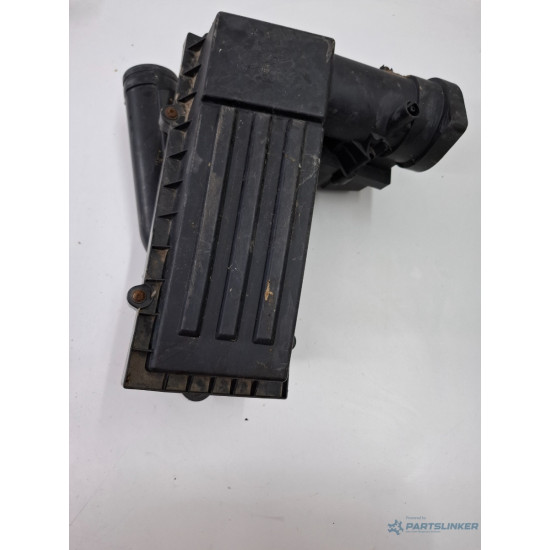 Capac carcasa filtru de aer VOLKSWAGEN PASSAT Variant 3B6 2000 - 2005