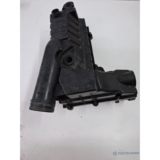 Capac carcasa filtru de aer VOLKSWAGEN PASSAT Variant 3B6 2000 - 2005