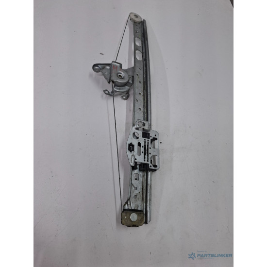 Macara Geam stanga spate MERCEDES-BENZ M-CLASS W163 1998 - 2005 ML 270 CDI OM 612.963