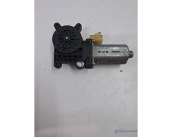Motoras geam pivotant stanga spate MERCEDES-BENZ M-CLASS W163 1998 - 2005 ML 270 CDI OM 612.963