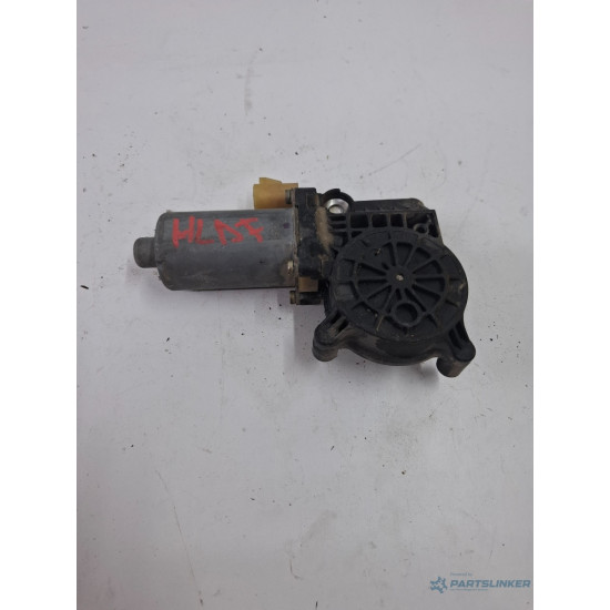 Motoras geam pivotant dreapta fata MERCEDES-BENZ M-CLASS W163 1998 - 2005 ML 270 CDI OM 612.963