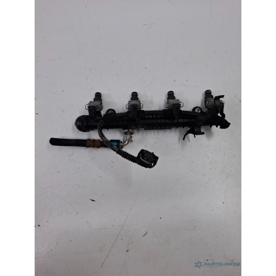 Rampa injectoare  OPEL CORSA C F08, F68, X01 2000 - 2009 1.0 1.0 Z 10 XEP 0280151076
