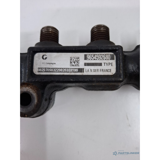 Rampa injectoare FORD FOCUS II DA_, HCP, DP 2004 - 2013 1.6 TDCi G8DA, G8DB, G8DD, G8DE, G8DF 9654592680