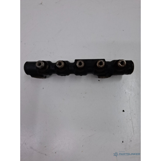 Rampa injectoare FORD FOCUS II DA_, HCP, DP 2004 - 2013 1.6 TDCi G8DA, G8DB, G8DD, G8DE, G8DF 9654592680