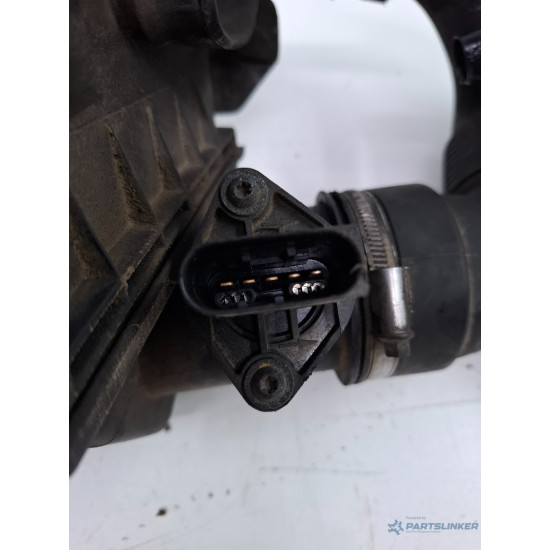 Capac carcasa filtru de aer MERCEDES-BENZ C-CLASS II W203  2000 - 2007 A0000945568