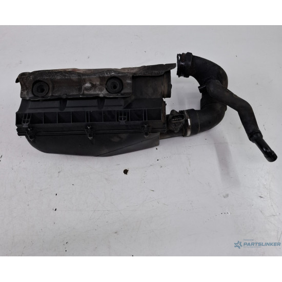 Capac carcasa filtru de aer MERCEDES-BENZ C-CLASS II W203  2000 - 2007 A0000945568