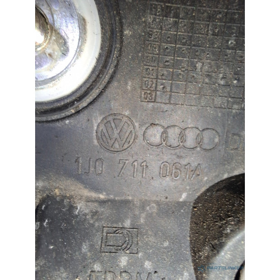 Cablu timonerie schimbator de viteze VOLKSWAGEN GOLF IV 1J1 1997 - 2007 1.4 16V AHW, AKQ, APE, AXP, BCA 1j0711061a