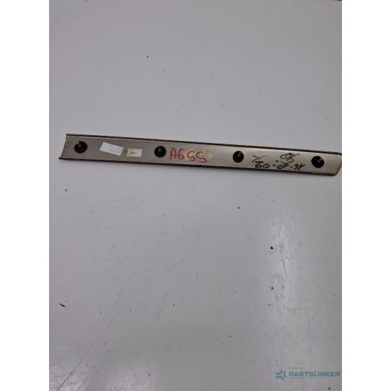 Ornamente portiera spate stanga AUDI A6 II Avant 4B5, 4B6, C5 1997 - 2005 TDI AKE, BAU, BDH