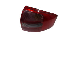 Lampa spate / Stop dreapta AUDI A6 II Avant 4B5, 4B6, C5 1997 - 2005 TDI AKE, BAU, BDH