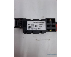 Senzor de impact airbag dreapta fata AUDI A6 II 4B2, 4B4, C5 1997 - 2005 2.5 TDI AKE, BAU, BDH, BND 4b0959643e