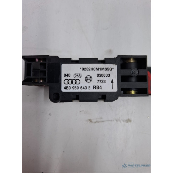 Senzor de impact airbag dreapta fata AUDI A6 II 4B2, 4B4, C5 1997 - 2005 2.5 TDI AKE, BAU, BDH, BND 4b0959643e