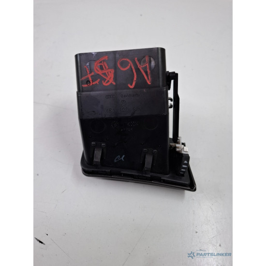 Grila de ventilatie laterala panou de bord stanga fata AUDI A6 II 4B2, 4B4, C5 1997 - 2005
